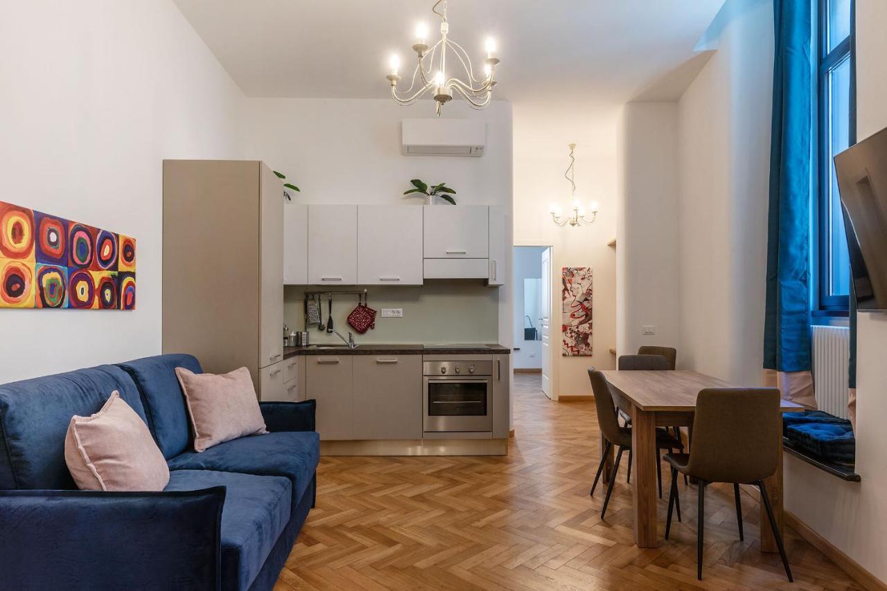 Cs Termini Nazionale Apartments Рим Экстерьер фото