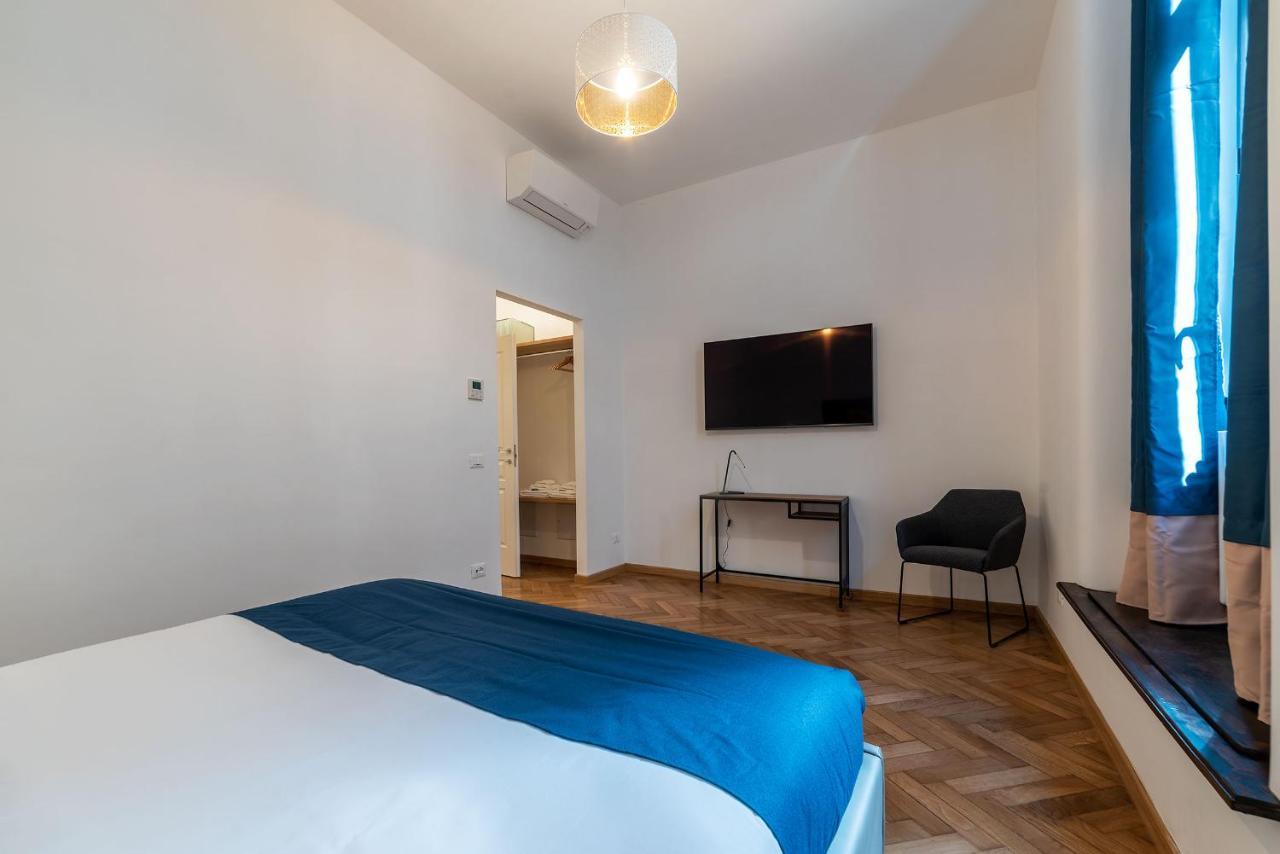 Cs Termini Nazionale Apartments Рим Экстерьер фото