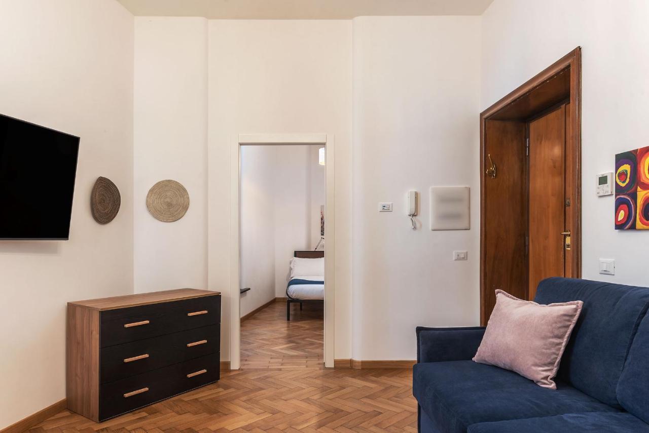 Cs Termini Nazionale Apartments Рим Экстерьер фото