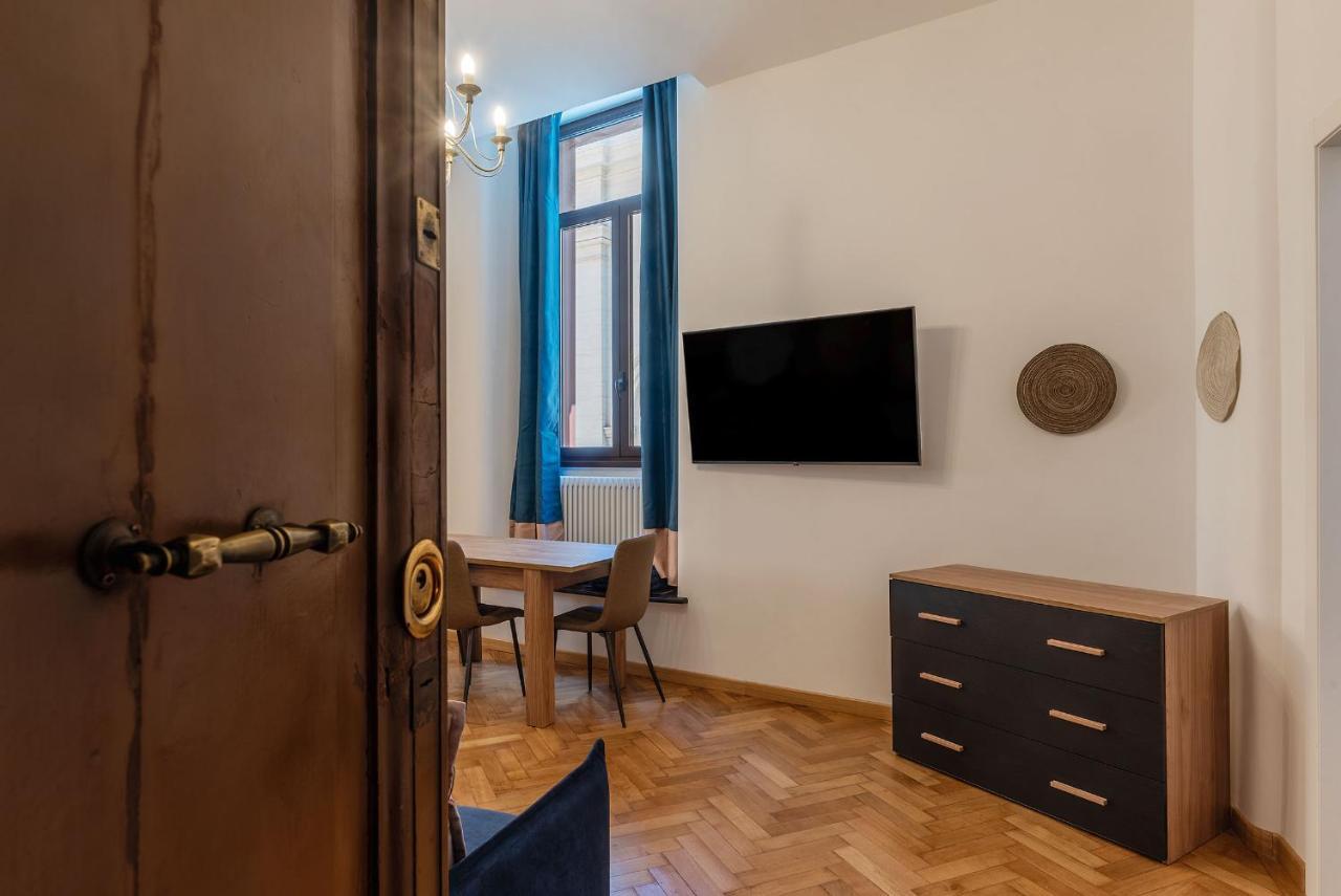Cs Termini Nazionale Apartments Рим Экстерьер фото