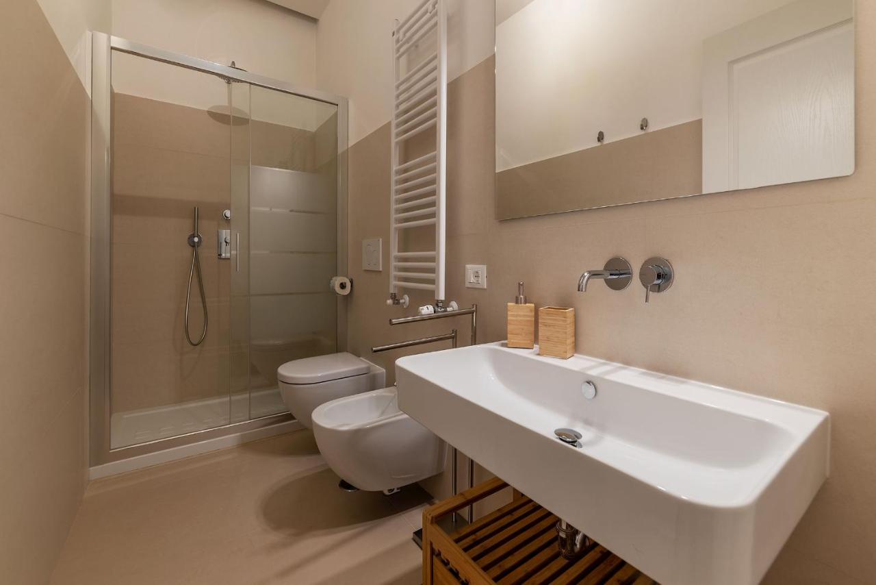 Cs Termini Nazionale Apartments Рим Экстерьер фото