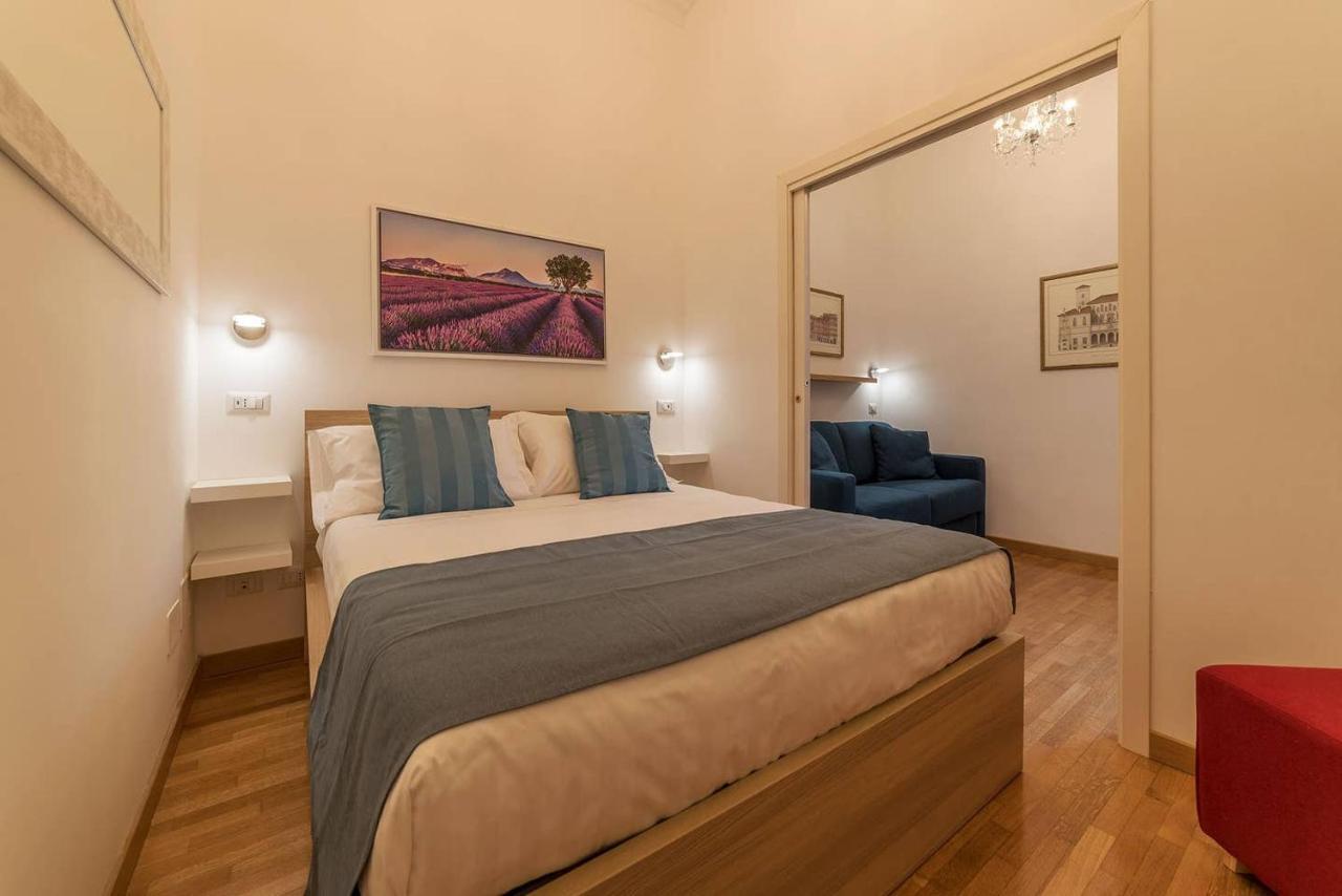 Cs Termini Nazionale Apartments Рим Экстерьер фото